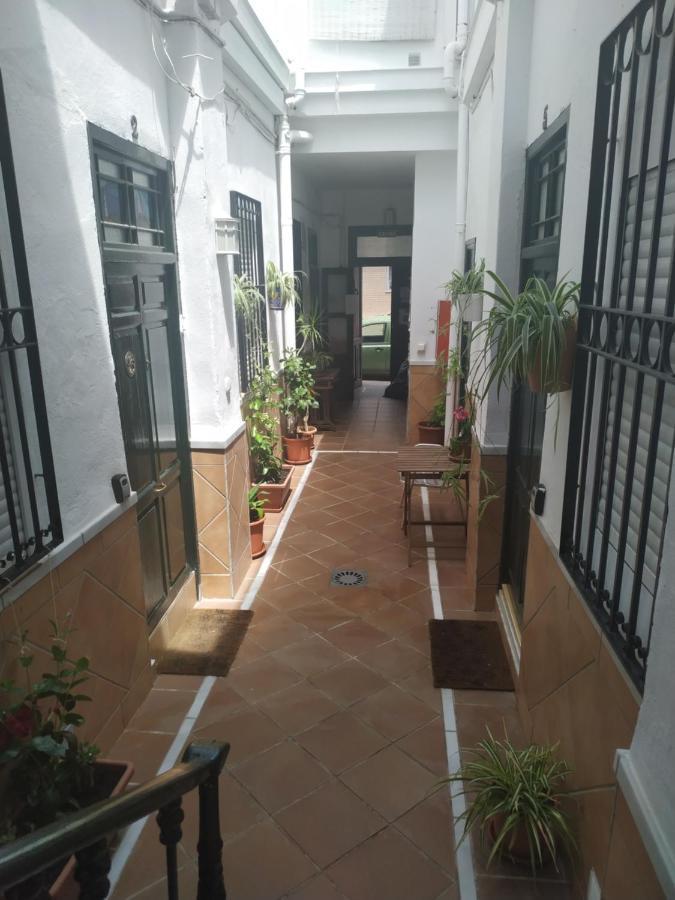 Apartamentos Fernando El Catolico Málaga Exterior foto